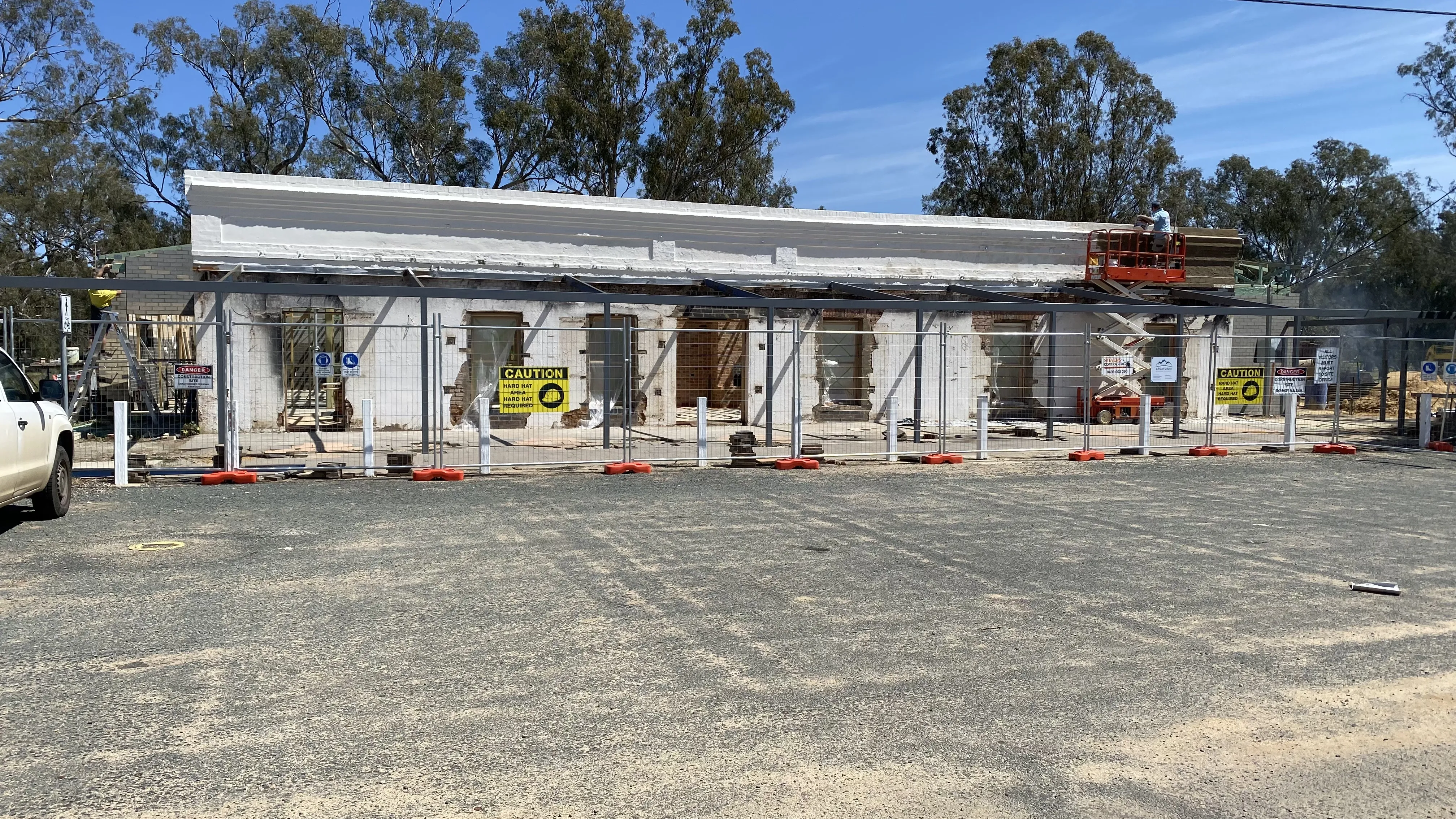 About the Conargo Pub